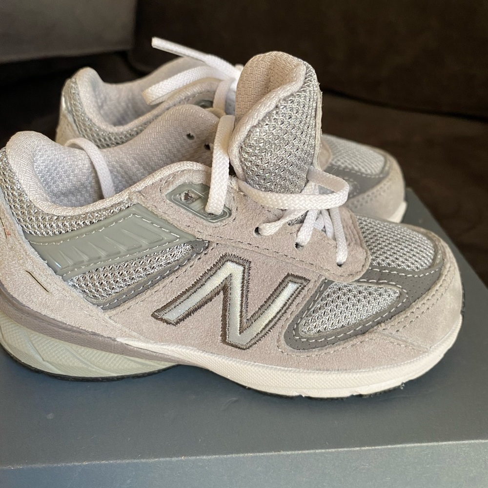 New Balance grey 990 toddler size 7